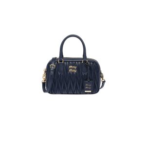 Matelasse nappa leather shoulder bag